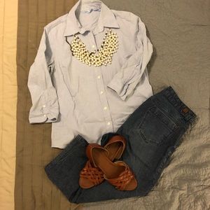 Izod button down shirt with 3/4 sleeves